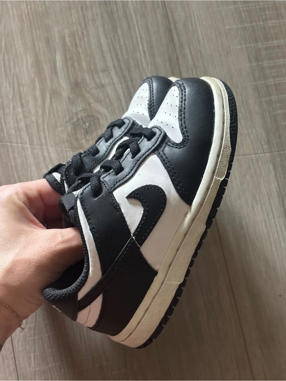 Nike Kids Black and White Low-Top Sneakers Pandas size 9c